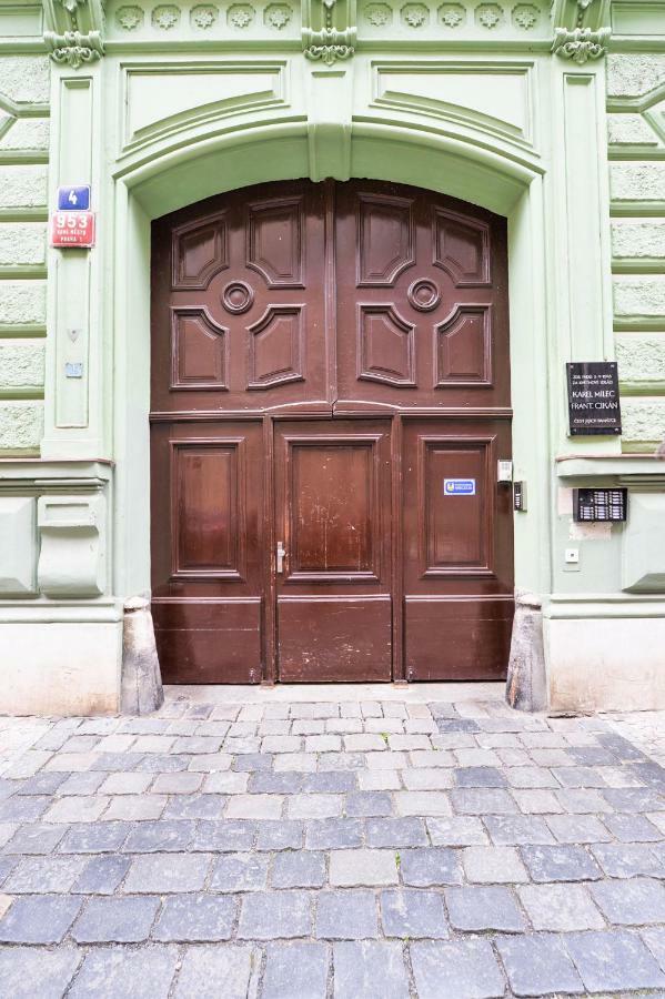 Dali Wenceslas Square Apartment Prague Exterior photo